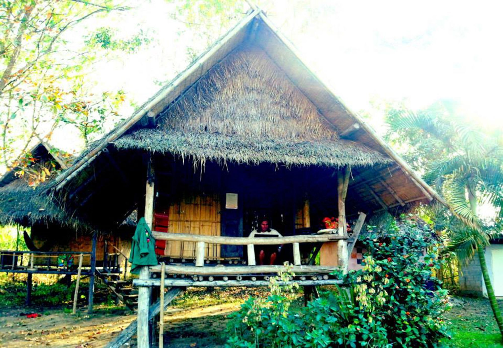 Giant House Riverside Pai Buitenkant foto